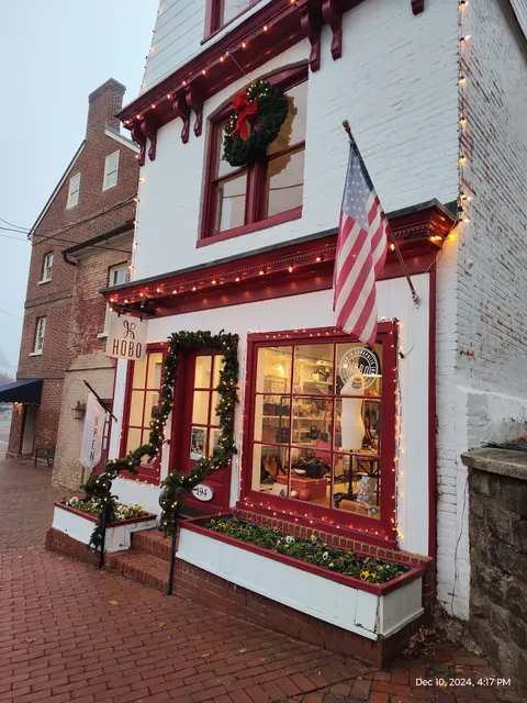 Hobo Flagship Store - Handbags, Wallets & Accessories