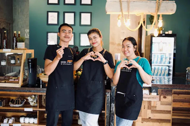 Good Stuff Cafe & Eco Store Amed