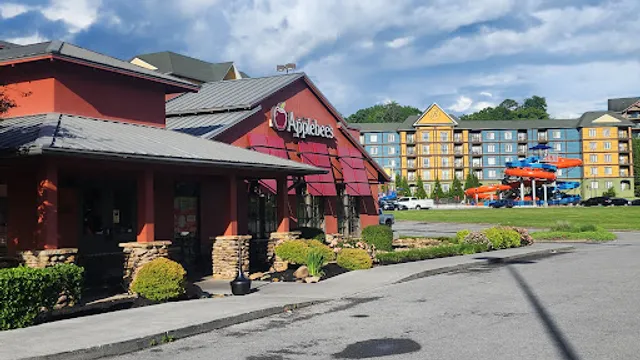 Applebee's Grill + Bar