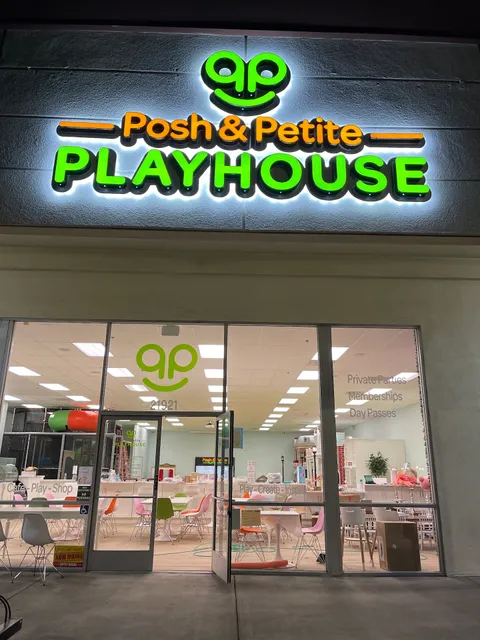Posh & Petite Playhouse