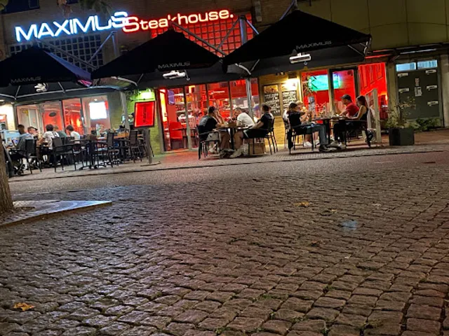 Maximus Steakhouse