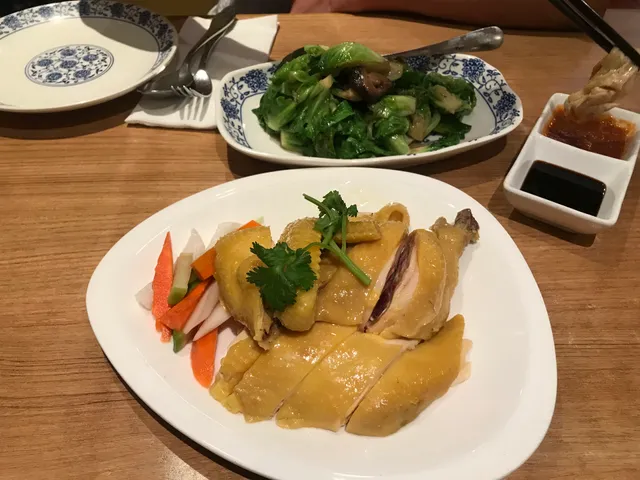 SIAM GARDEN THAI RESTAURANT