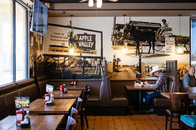 Ruben's Mariscos and Mexican Grill