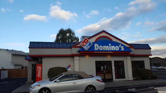 Domino's Pizza