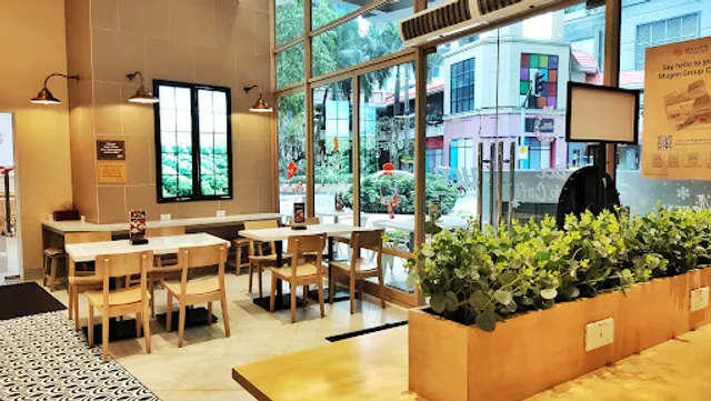 UCC Park Cafe Eastwood