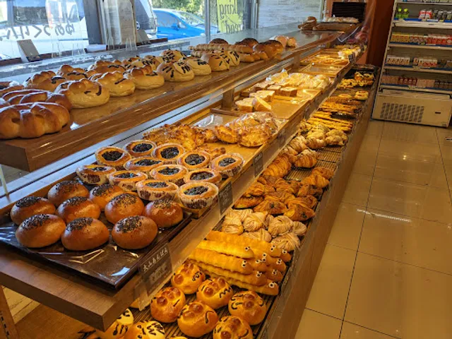 Dream Making Bread Factory Aina