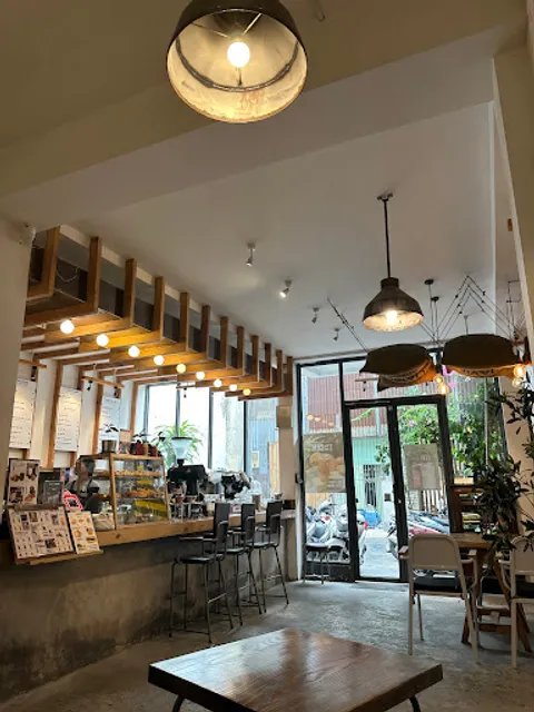 Là Việt Coffee Saigon (Hai Bà Trưng)