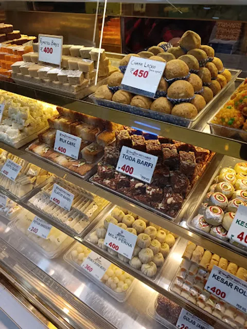 New Shivae - Sweets & Namkeen