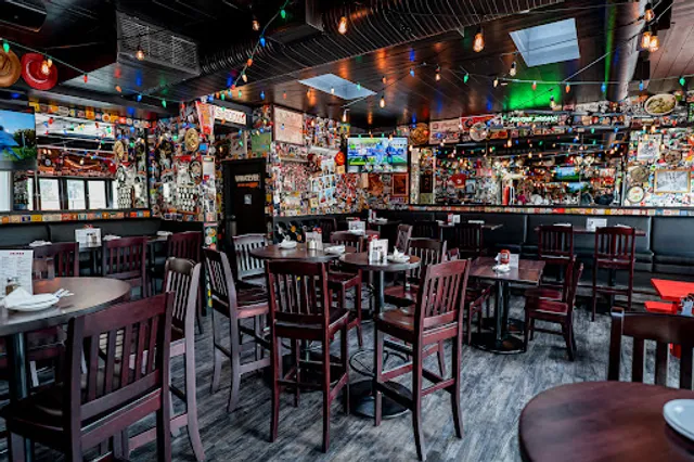 Leopold's Tavern Calgary - Elbow