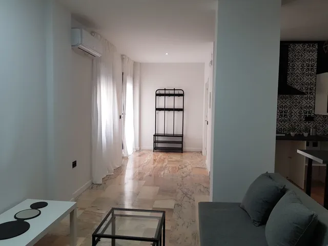 LHome Apartamentos Turisticos Sevilla