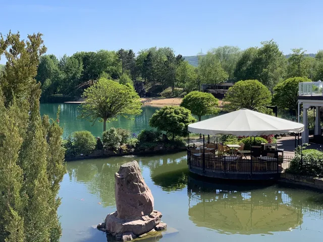 Seehotel Niedernberg