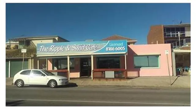 The ripple & swirl cafe