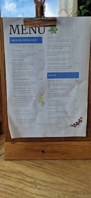 Caffi at Bryncir Garden Centre