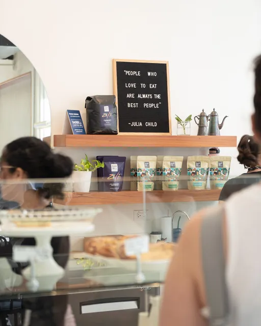 Lucía - Patisserie+Café