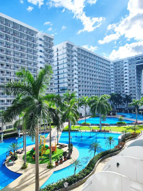 Jason Sy Staycation at Shell Residences,Mall of Asia Philippines