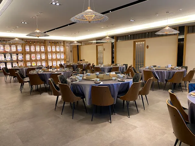 八庵日本料理 文興旗艦店