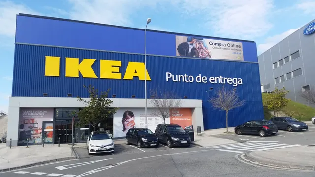 IKEA Pamplona - Tienda Urbana