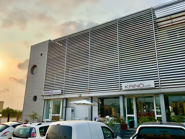 KRINÒ Hotel & cafè