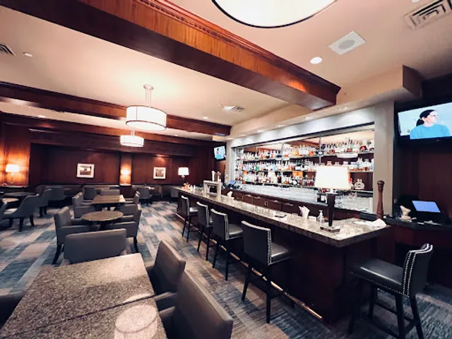 The Lounge at Fairmont