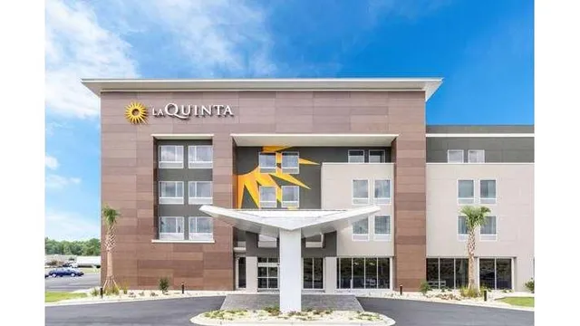 La Quinta Inn & Suites by Wyndham Valdosta