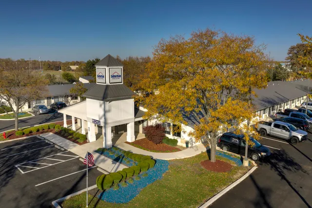 Suburban Studios Mentor - Cleveland Northeast