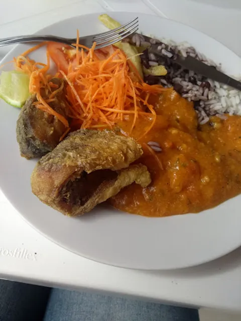 Petisqueira Familiar do Passarinho