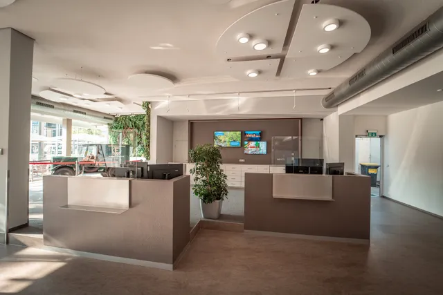 BS | ENERGY Cafe / Customer Centre