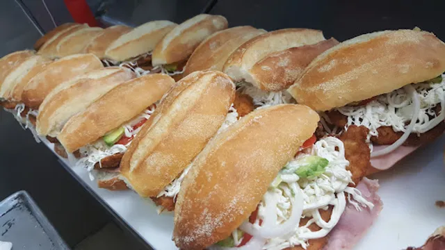 Los Primos Mexican Restaurant