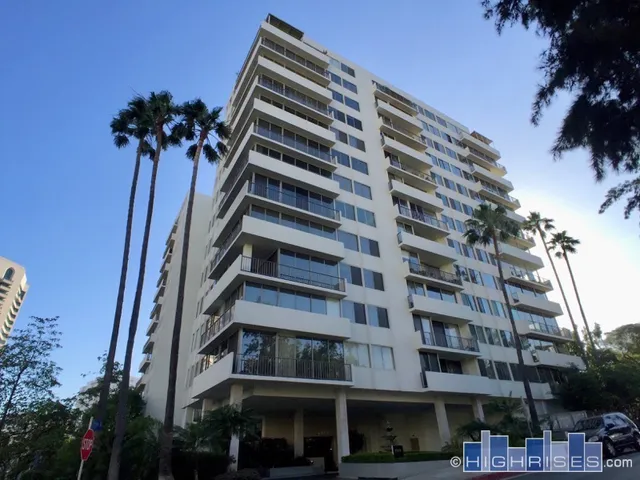 Wilshire Holmby Condominiums