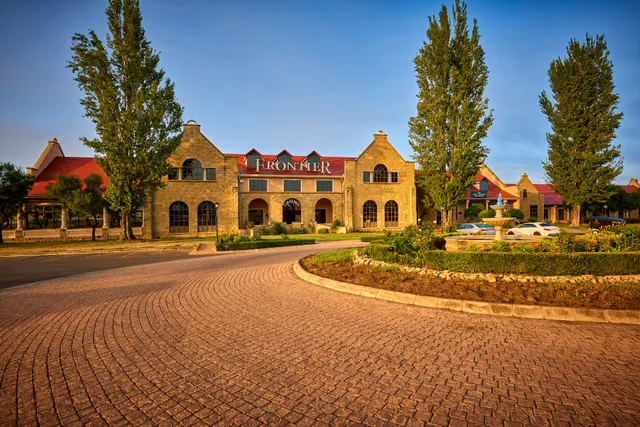 Peermont Metcourt Frontier Inn