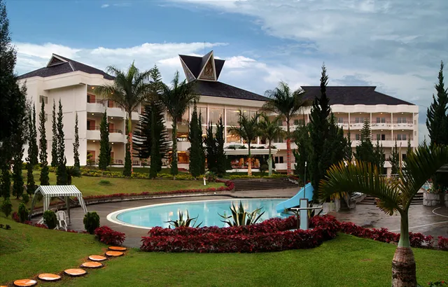 Grand Mutiara Hotel Berastagi
