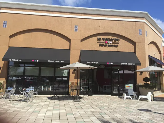 Le Macaron French Pastries Wesley Chapel