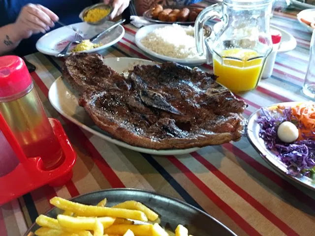 Churrascaria e Costelão Avenida