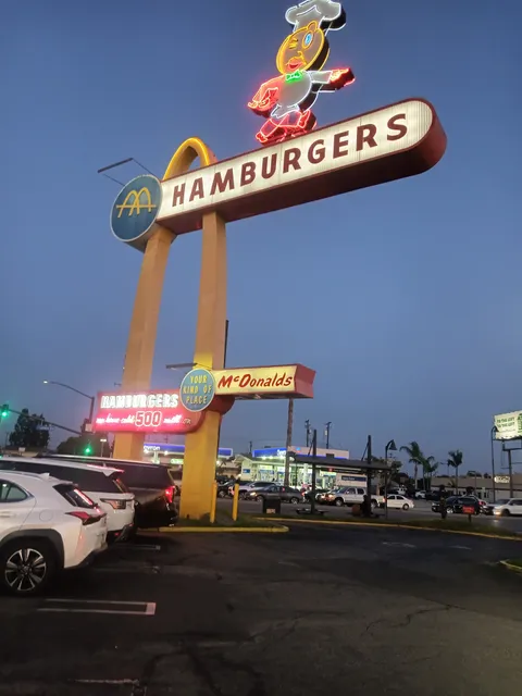 Oldest McDonald's Restaurant & Museum