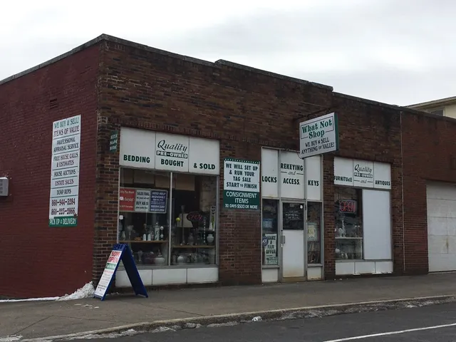 Quality Pre-Owned Furniture And Antiques