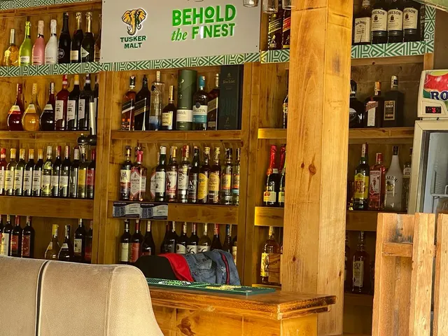 Maria's Restaurant and Lounge