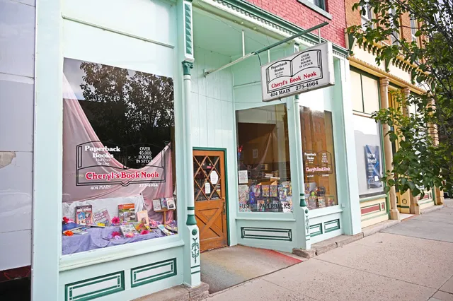 Cheryl's Book Nook