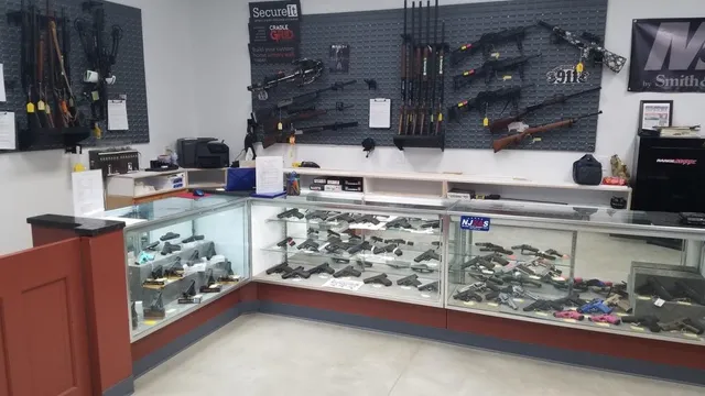 Full Metal Jacket Gun Range - Axe Throwing