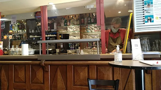 Café Chez Ricou Sarl Grand