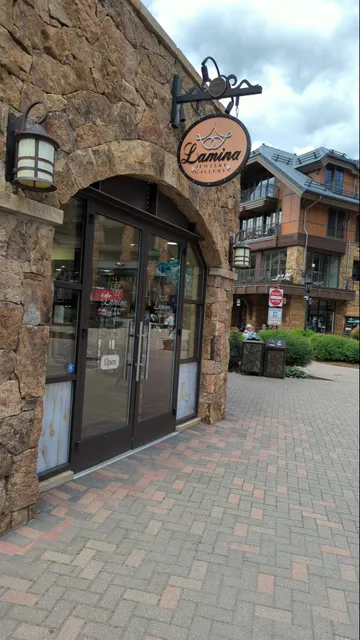 Lamina Jewelry Store