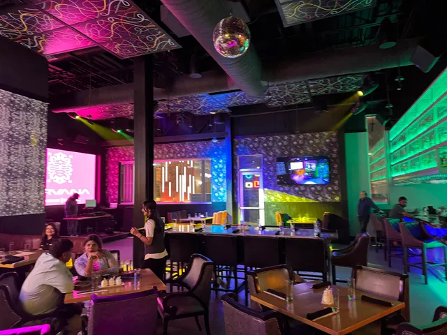 Nirvana Lounge & Bar