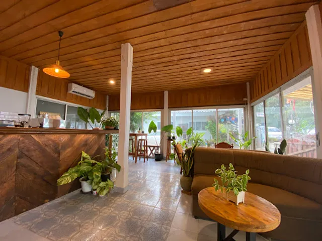 STAY Cafe Mae Ram Phueng Beach