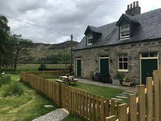 Crannach Cottages (Stable Cottage, Rowan Cottage and Thistle Cottage)