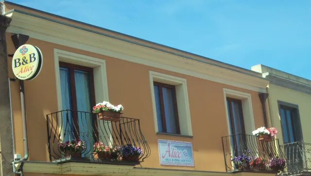 Alice Bed and Breakfast