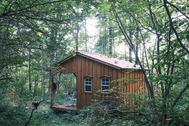 Angie's Country Cabins Bed & Breakfast