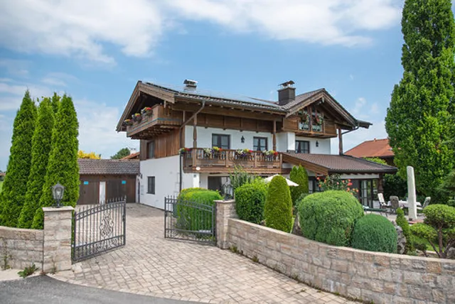 Ferienwohnungen Blos