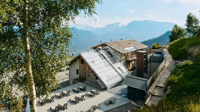Mountain Villa "nif: alpine taste" di Edoardo Oss