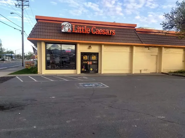 Little Caesars Pizza