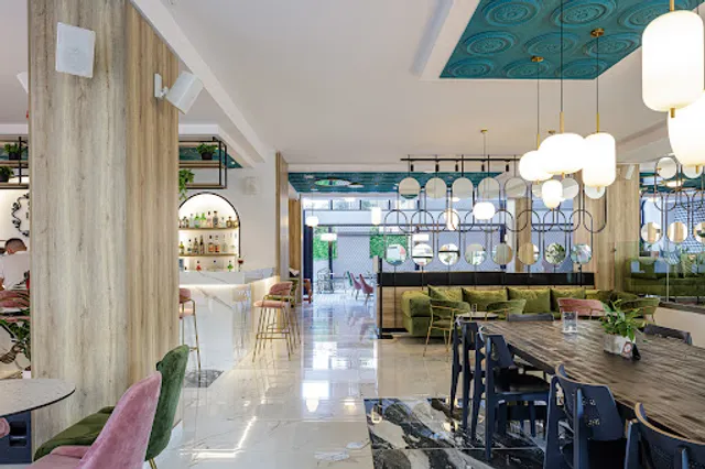 Main Street Cafe Rethymno