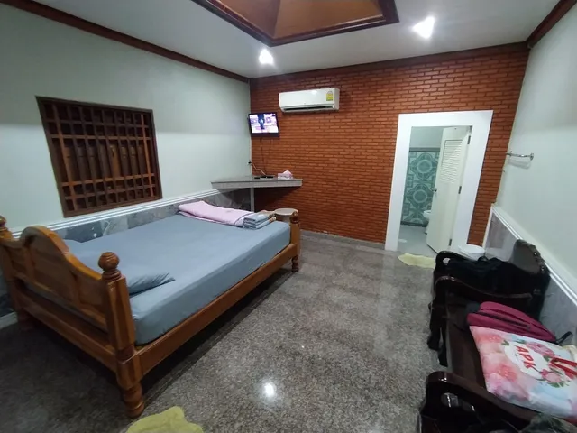 โรงแรม สายลม